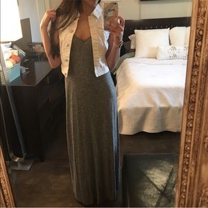 📦❌ SOLD ❌📦 Heathered Grey Maxi dress
